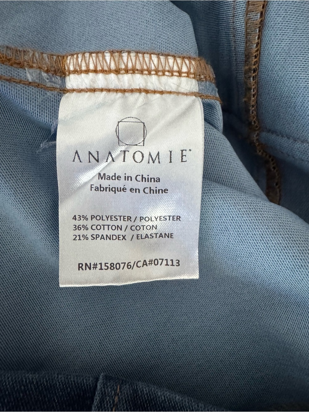 Anatomie Luvan Blue Denim Button Front Super Stretchy Jacket. Size M. MSRP $398 - Picture 15 of 17